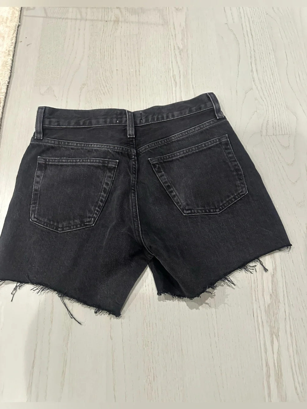AGOLDE Parker Long Jean Short Mid-rise cut-off denim shorts